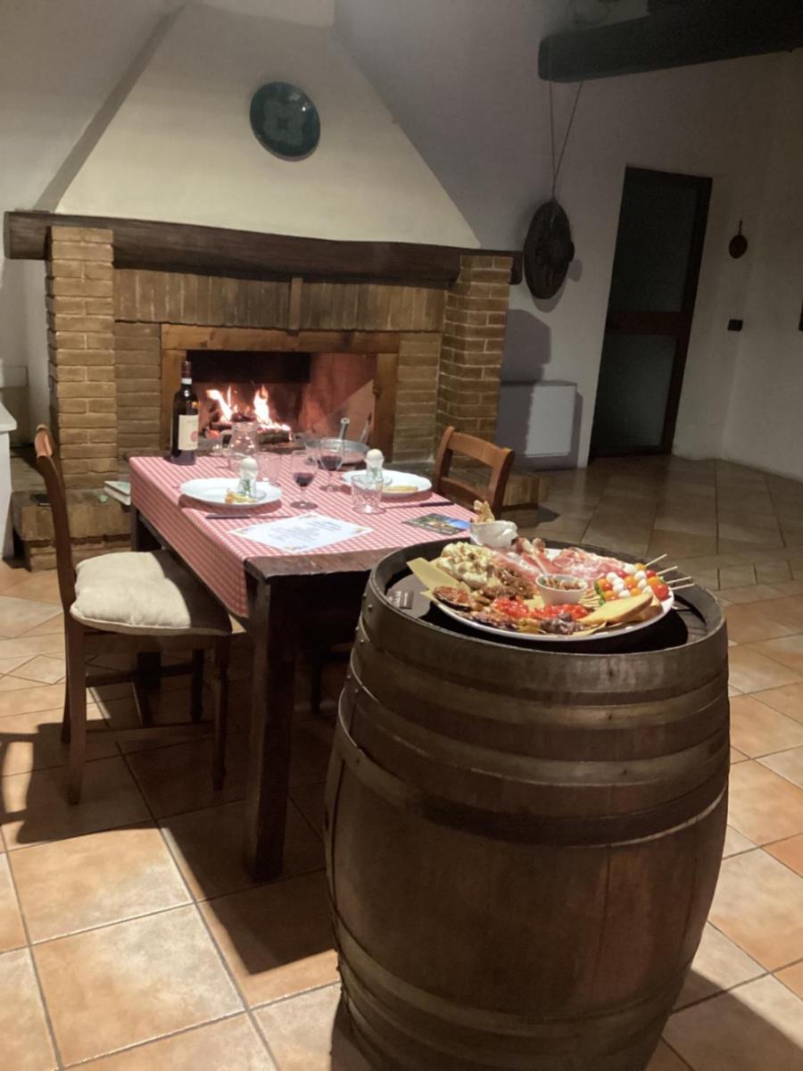 La Vecchia Stalla B&B Нарни Экстерьер фото