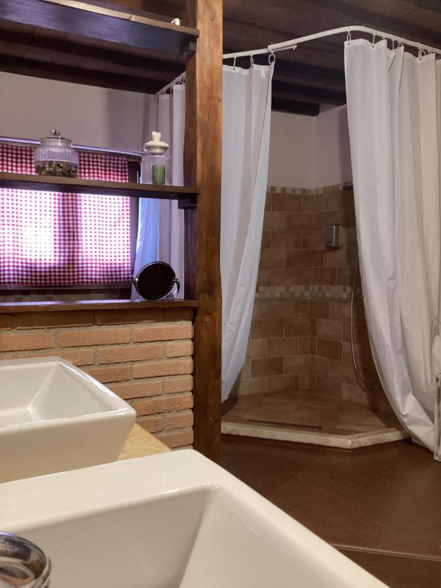 La Vecchia Stalla B&B Нарни Экстерьер фото