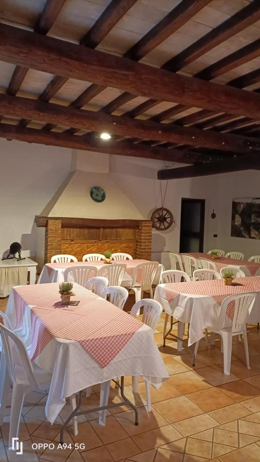 La Vecchia Stalla B&B Нарни Экстерьер фото