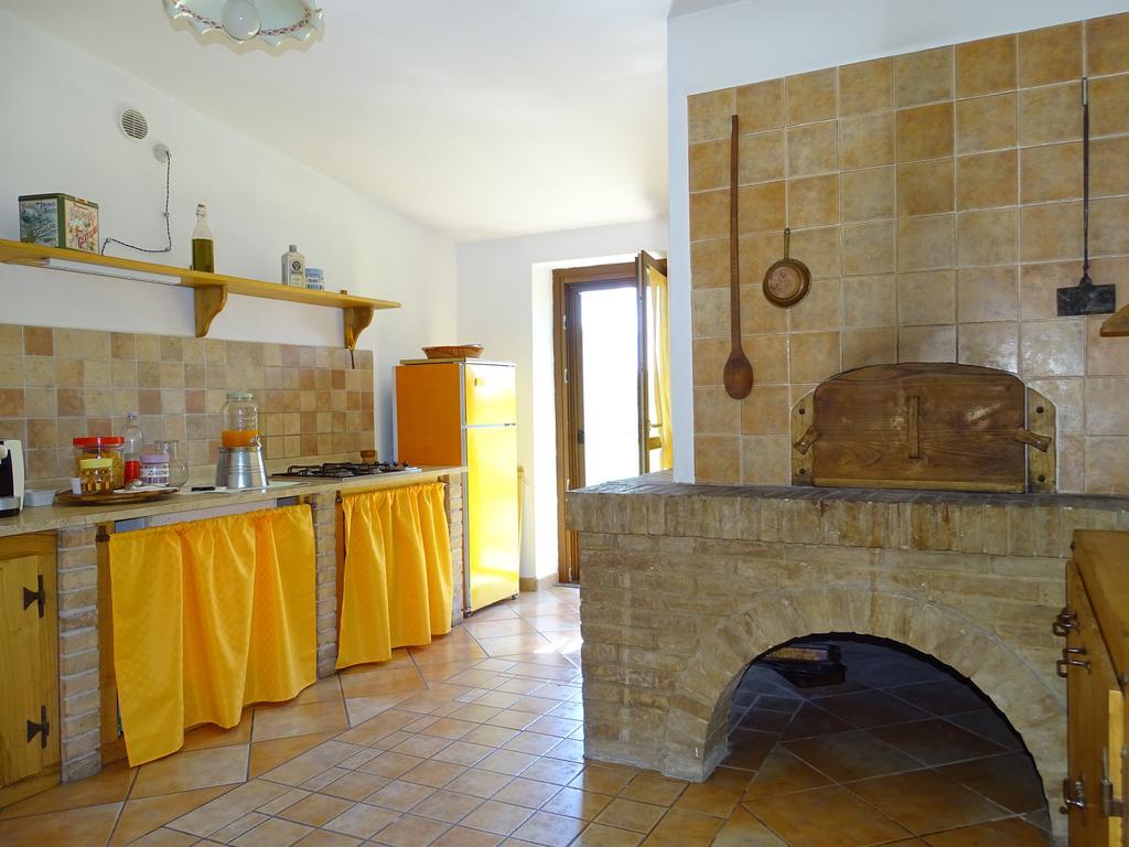 La Vecchia Stalla B&B Нарни Экстерьер фото