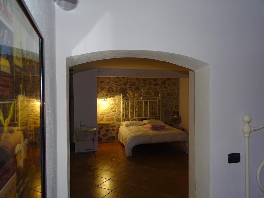 La Vecchia Stalla B&B Нарни Экстерьер фото