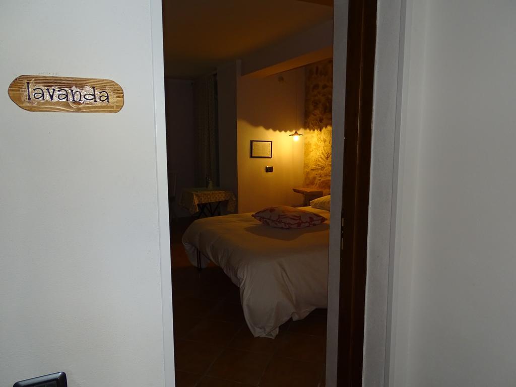La Vecchia Stalla B&B Нарни Экстерьер фото